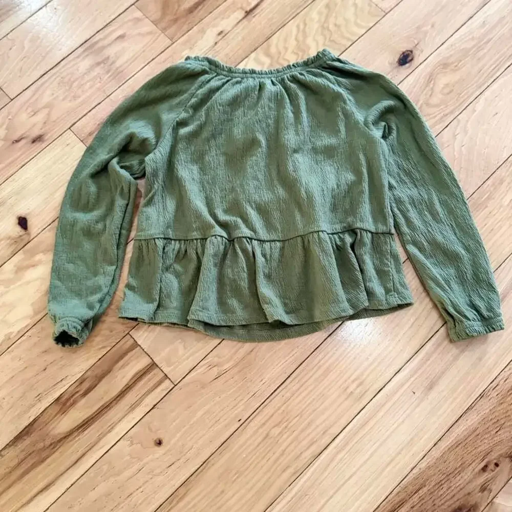 Carter's Girls Long Sleeve Peplum Top Size 5/5A Green Ruffle Hem